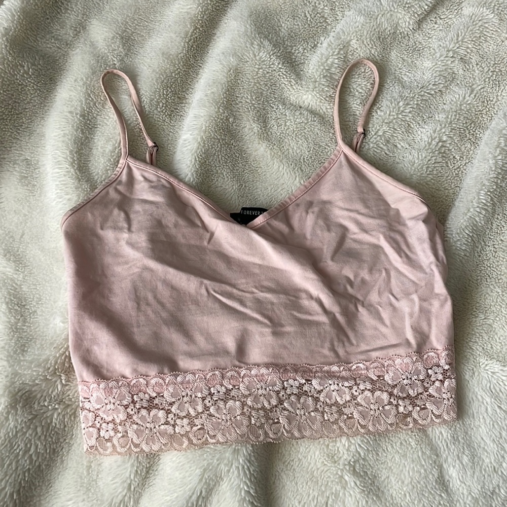 Pink Lace Cami Crop Top🎀